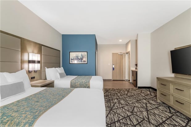 Images Best Western Plus Mid County