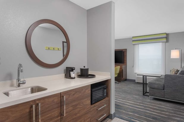 Images Hampton Inn & Suites Lincoln Northeast I-80