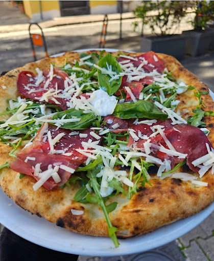 Images Paki Pizzeria