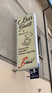 Images Bar Giusti By Chanel B.