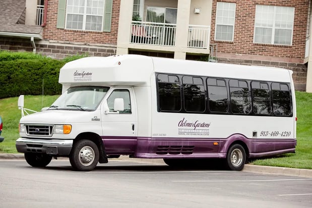 Images Delmar Gardens of Overland Park