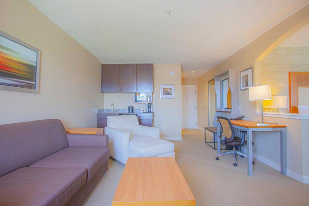 Images Holiday Inn & Suites Spring - the Woodlands Area by IHG