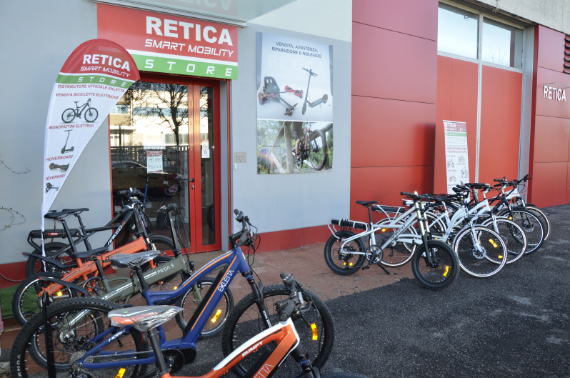 Images Retica Smart Mobility Store
