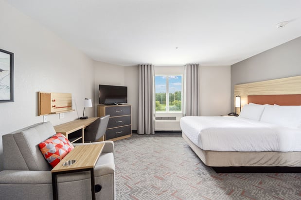 Images Candlewood Suites Ocala I-75 by IHG
