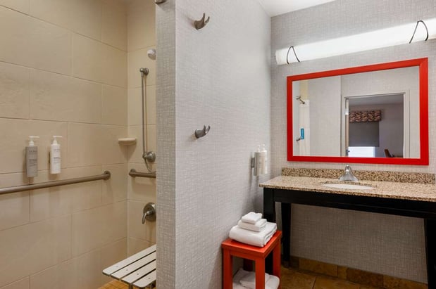 Images Hampton Inn & Suites Dodge City