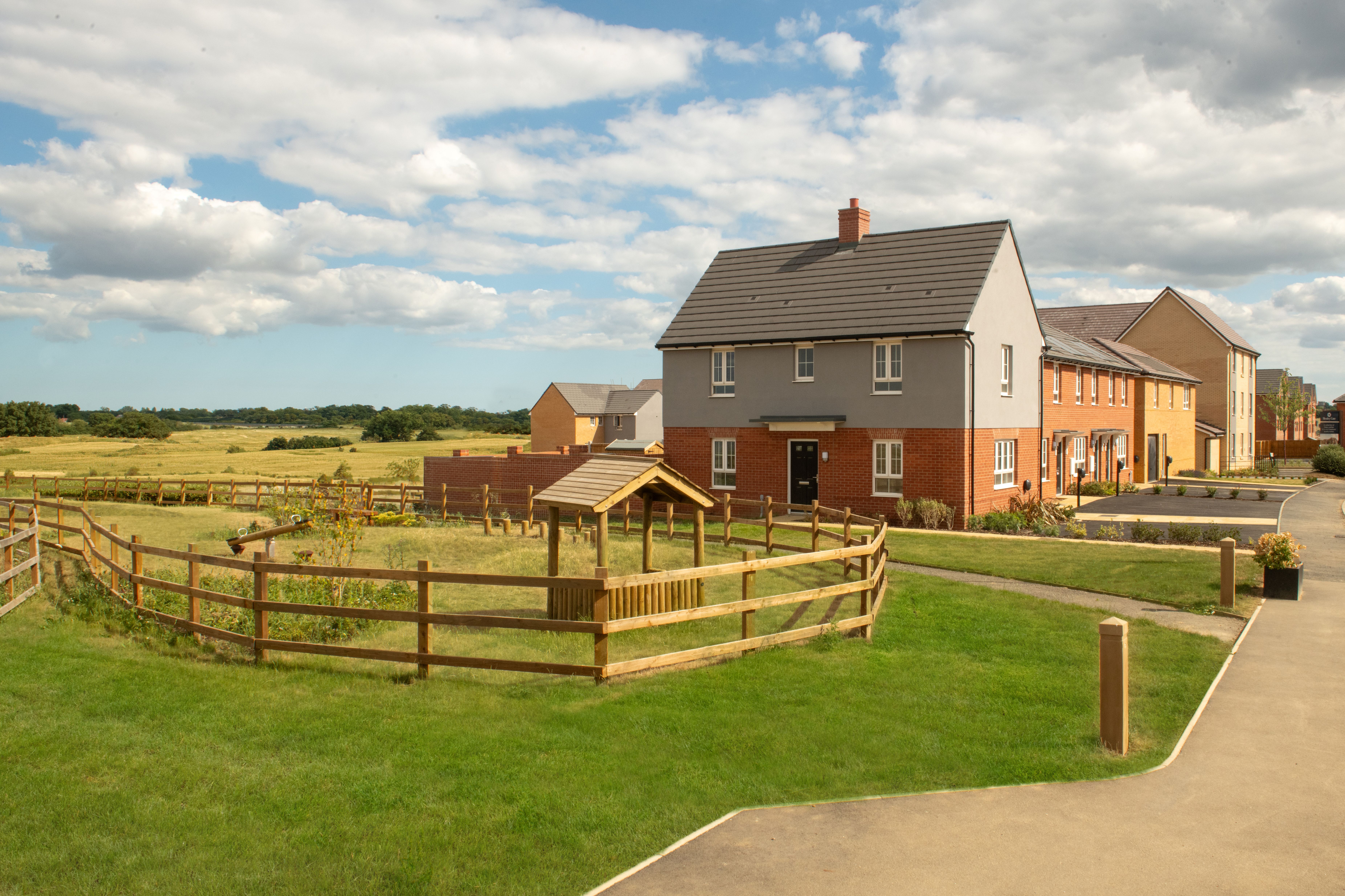 Barratt Homes - Henley Gate