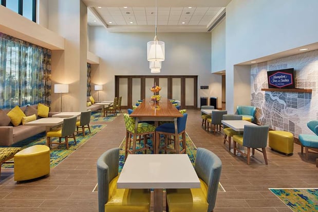 Images Hampton Inn & Suites Sacramento at CSUS