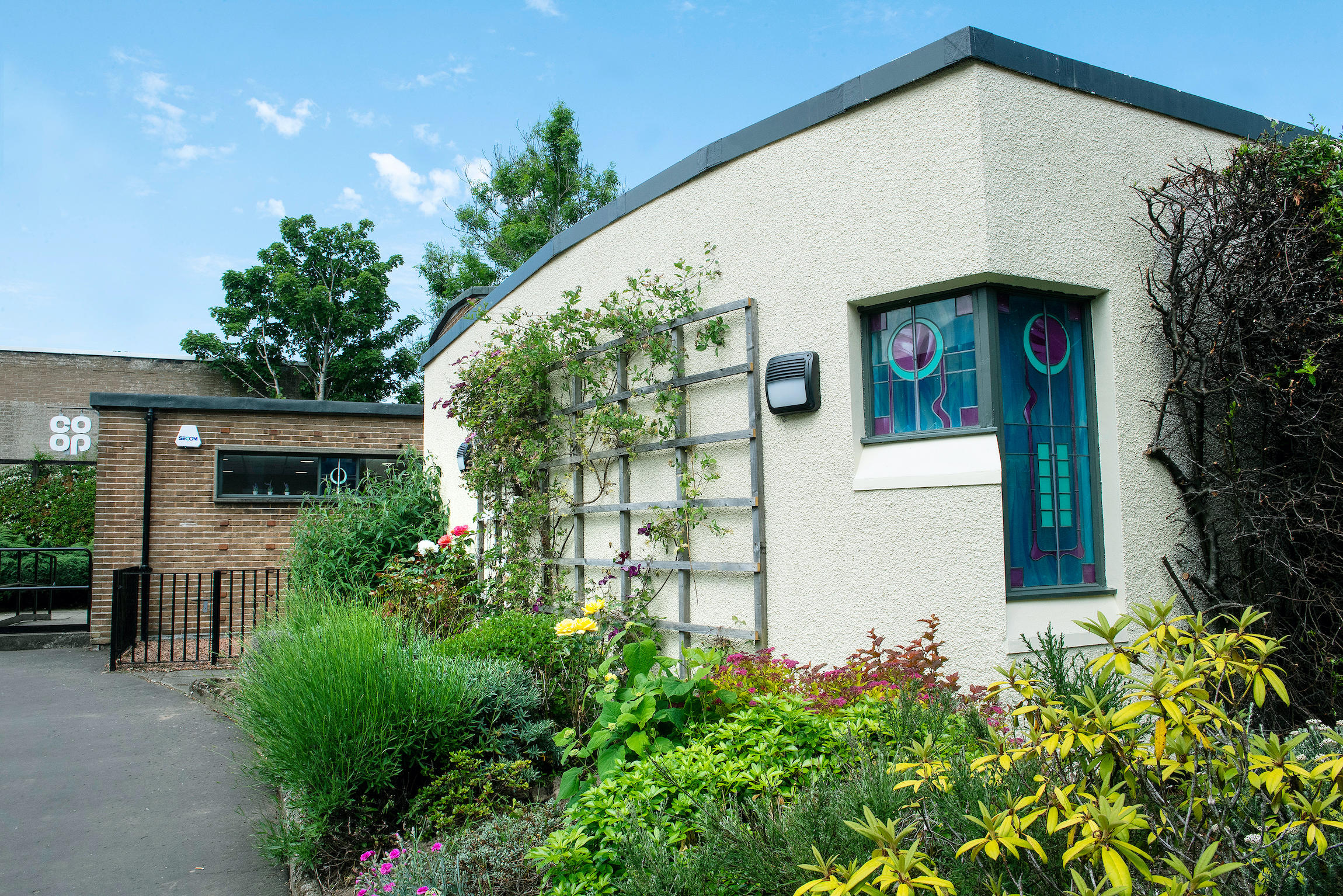 Co-op Funeralcare Eastkilbride exterior