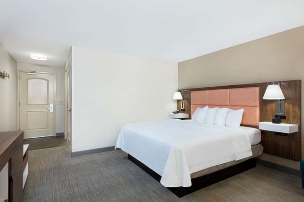 Images Hampton Inn Omaha West-Lakeside