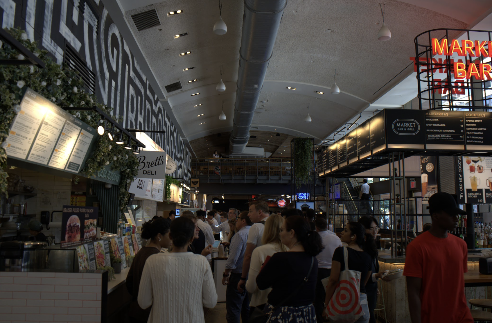 6 1/2 Avenue Market - Bars & Eateries