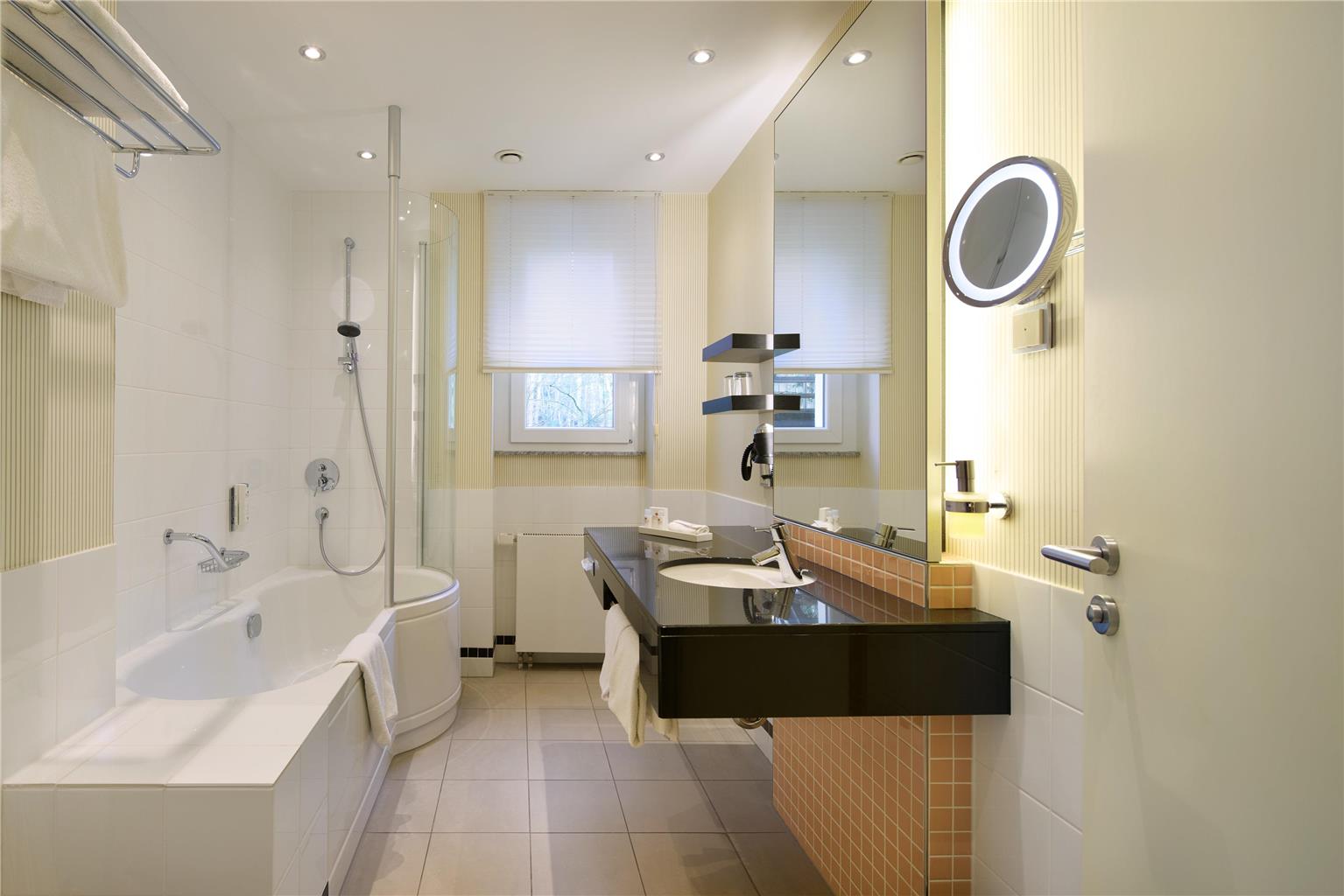 Best Western Premier Park Hotel and Spa, Peter-Hartmann-Allee 4 in Bad Lippspringe