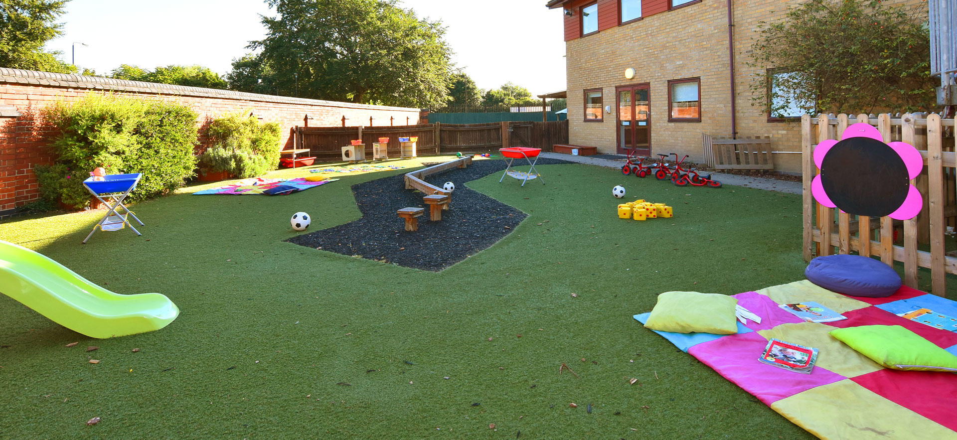 Images Bright Horizons Tooting Looking Glass Day Nursery and Preschool