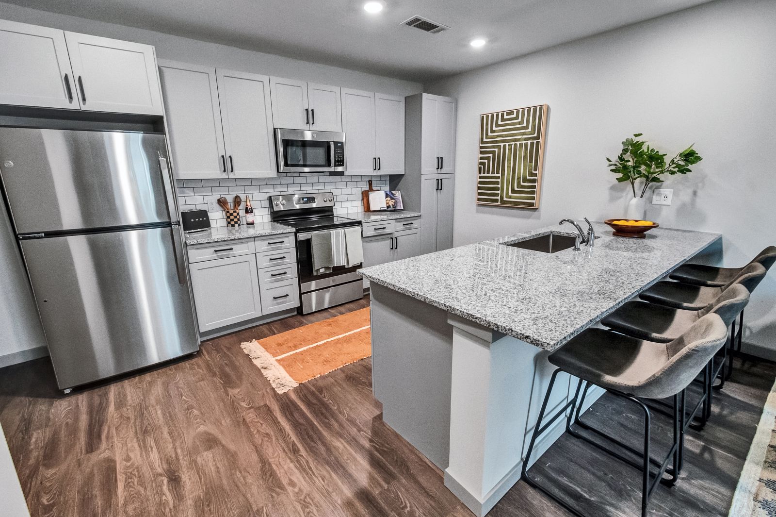 luxury apartments near UNCC campus