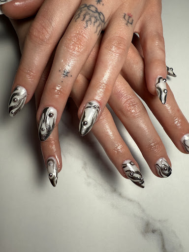 Images StarLuxe Nails & Spa Lounge