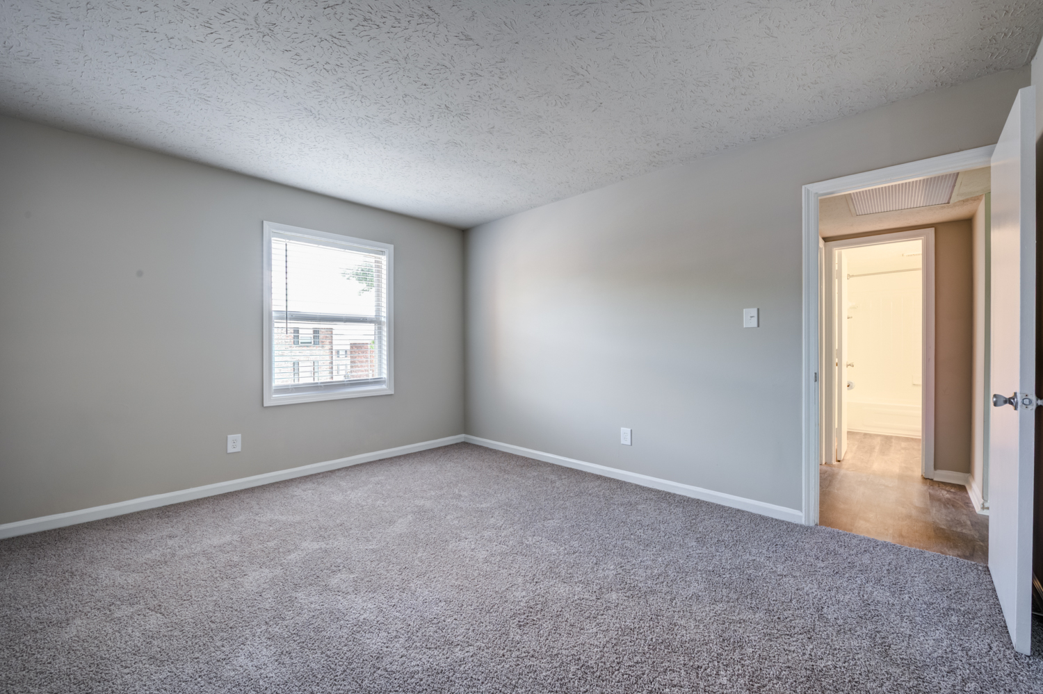 The Boardwalk at Westlake Apartments and Townhomes Image