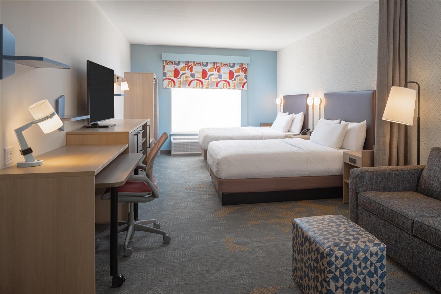 Guest room