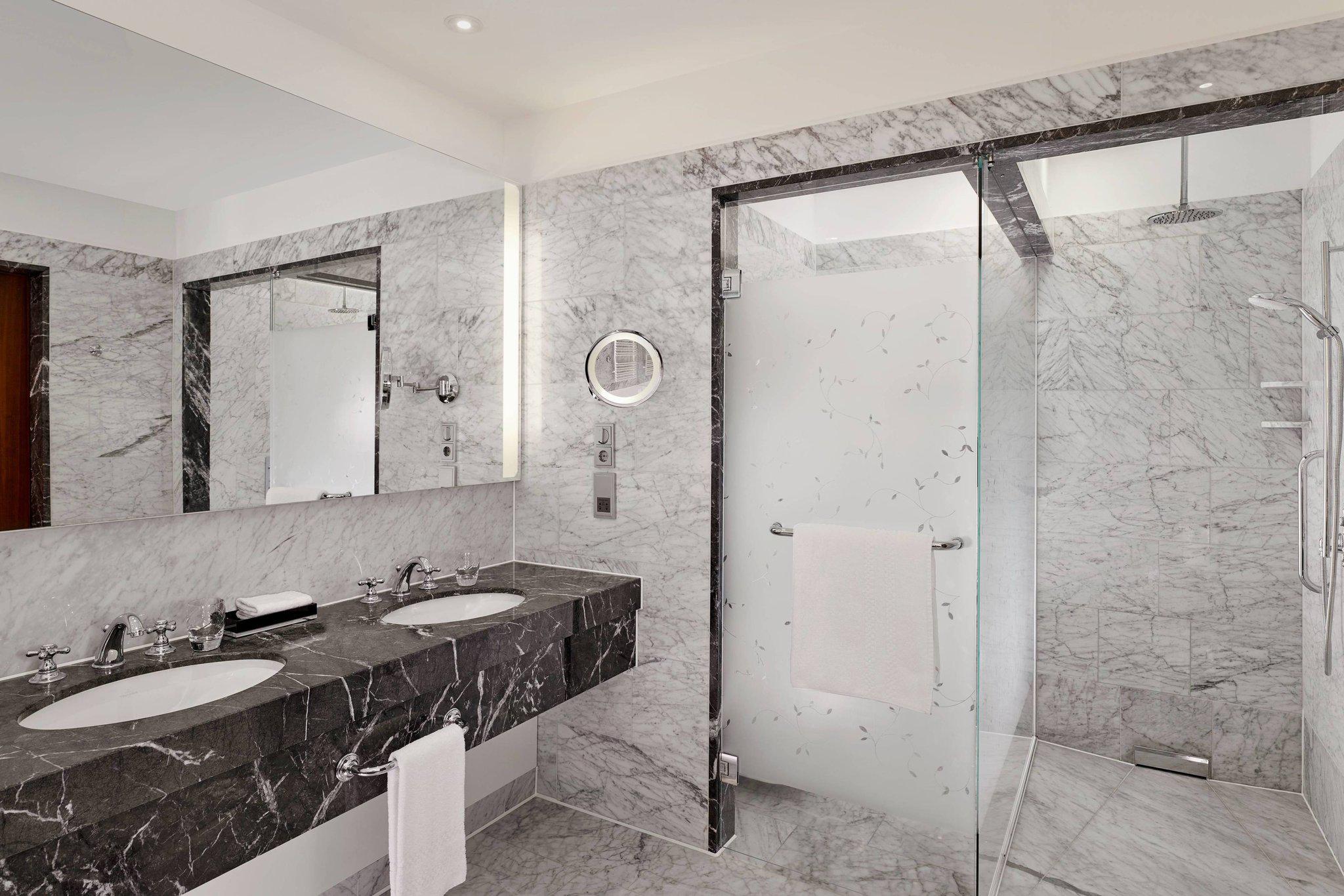 The Ritz-Carlton, Vienna, Schubertring 5-7 in Vienna