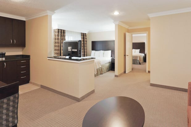 Images Holiday Inn & Suites San Mateo-San Francisco SFO by IHG