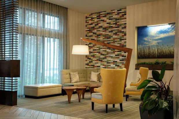 Images Hilton Garden Inn Mobile Downtown