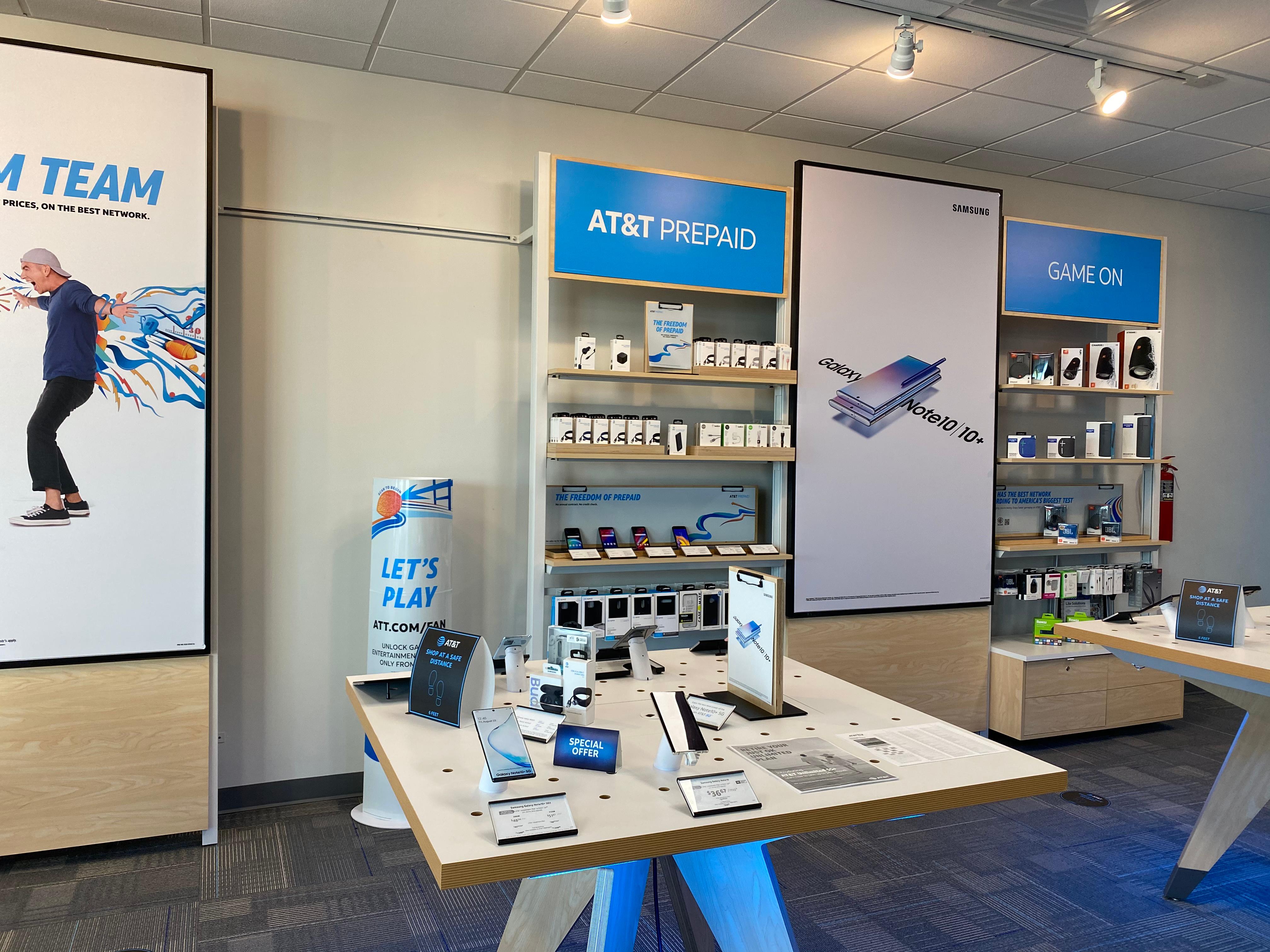 AT&T Store Photo