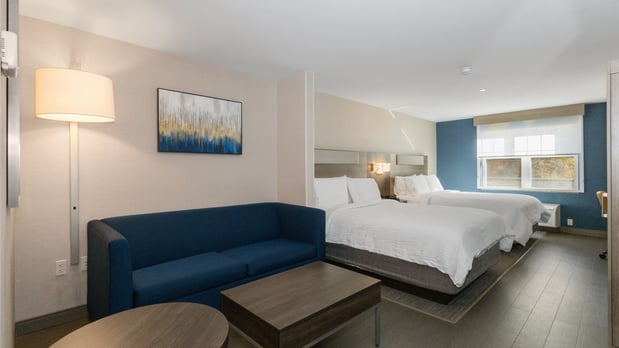 Images Holiday Inn Express & Suites Hampton South-Seabrook by IHG