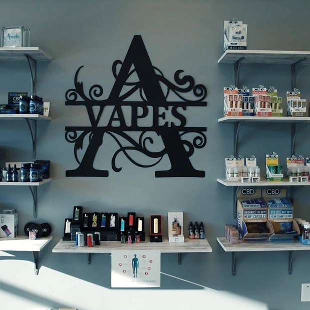 Images Acosta Vapes and CBD