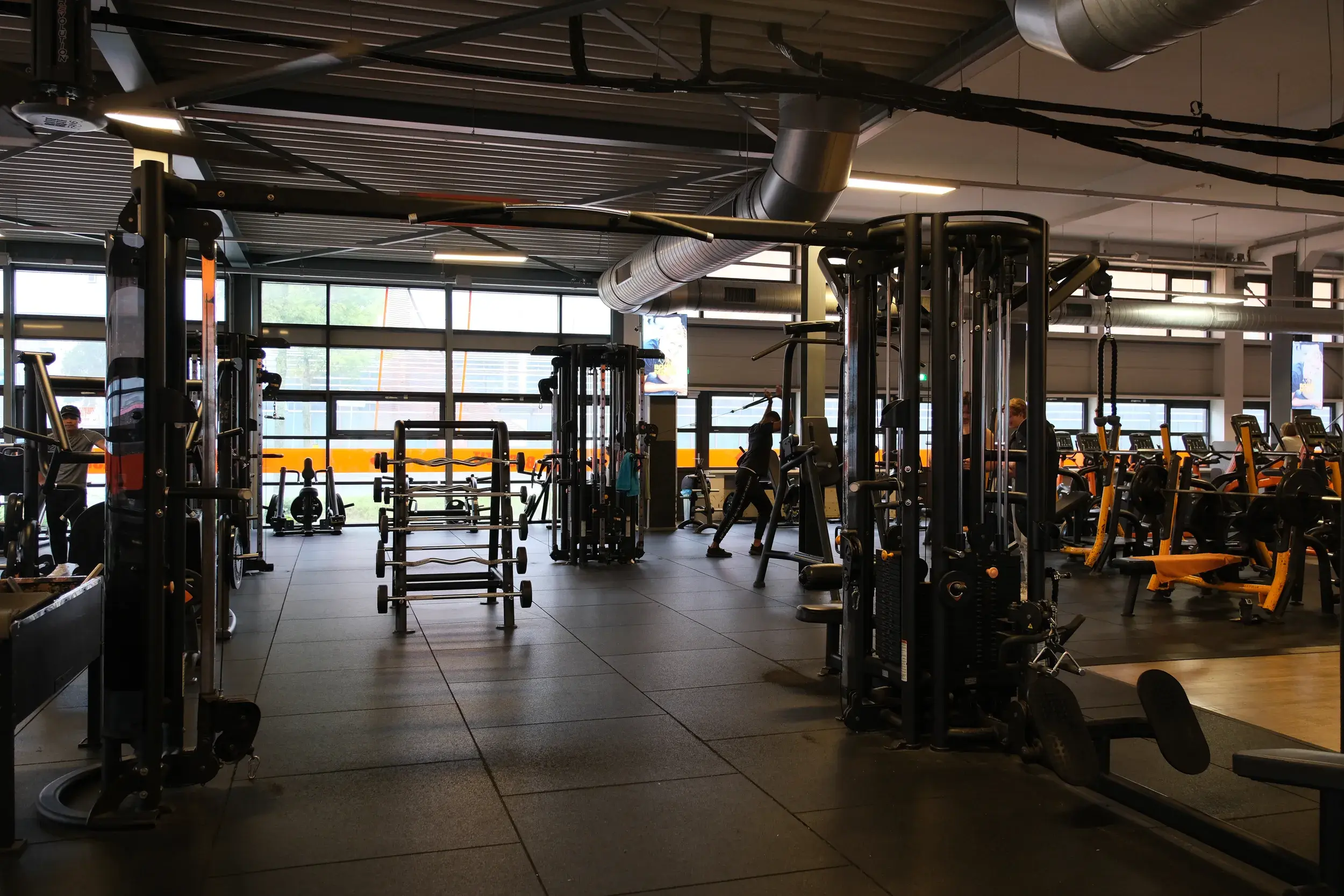 Foto's Basic-Fit 24/7