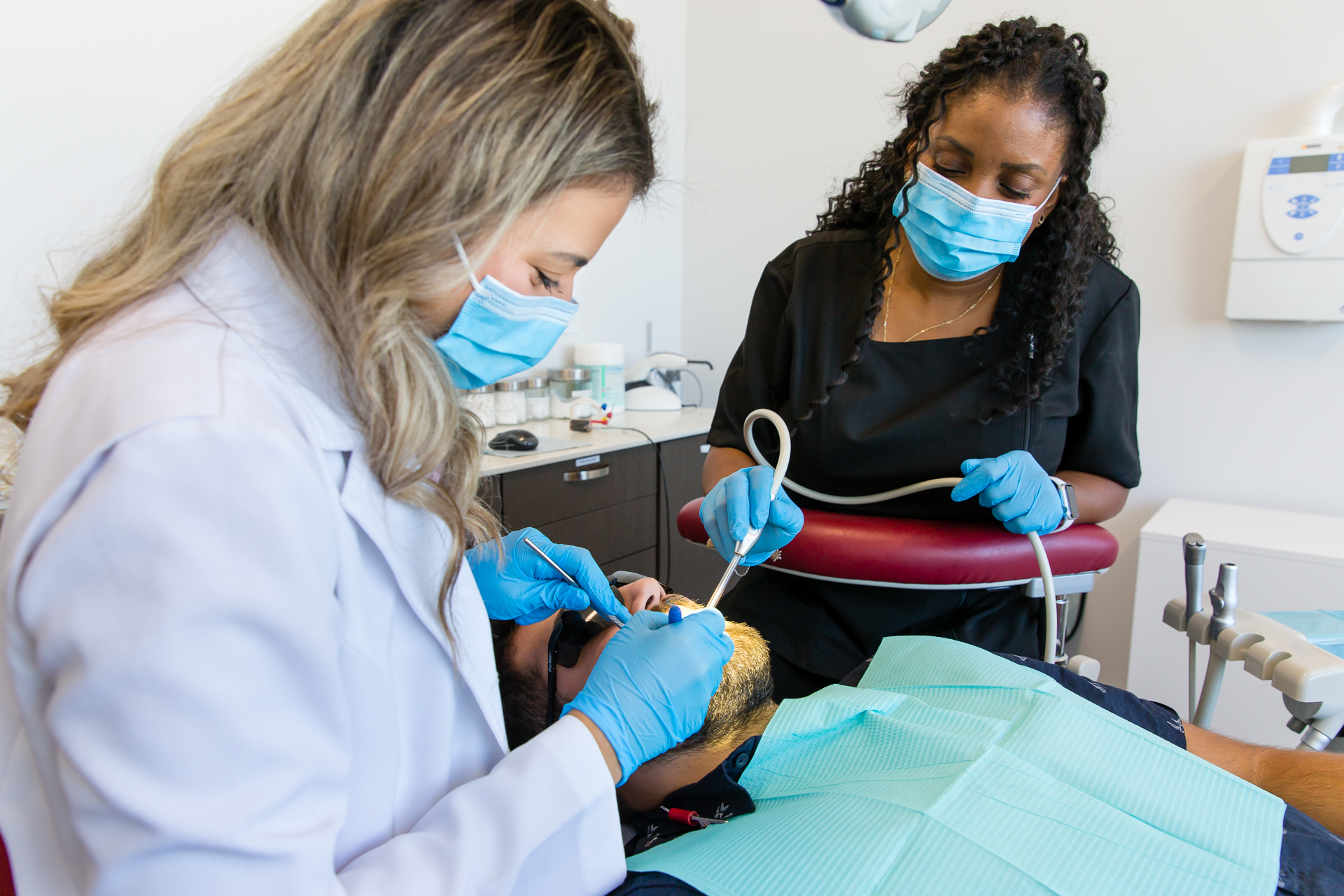 Images Carrefour Dentaire 440 - Invisalign, Dentiste Laval