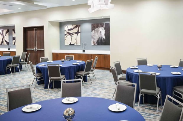 Images Homewood Suites by Hilton Denver Downtown-Convention Center