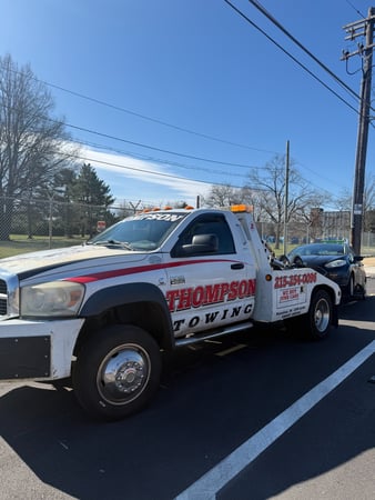 Images Thompson Towing LLC