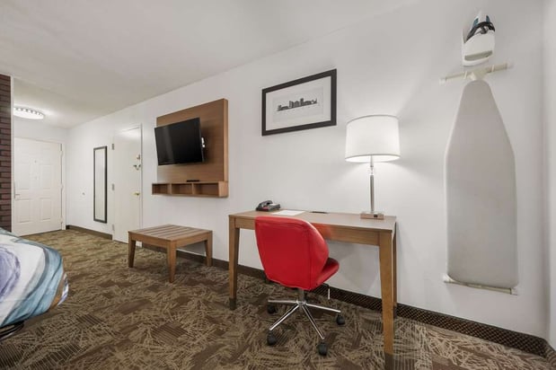 Images SureStay by Best Western Tuscaloosa Southeast