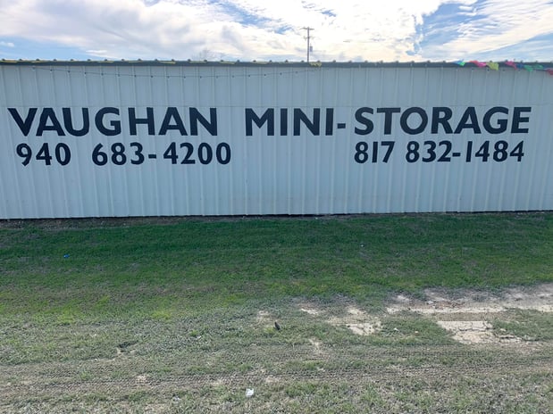 Images A Vaughan's Mini Storage