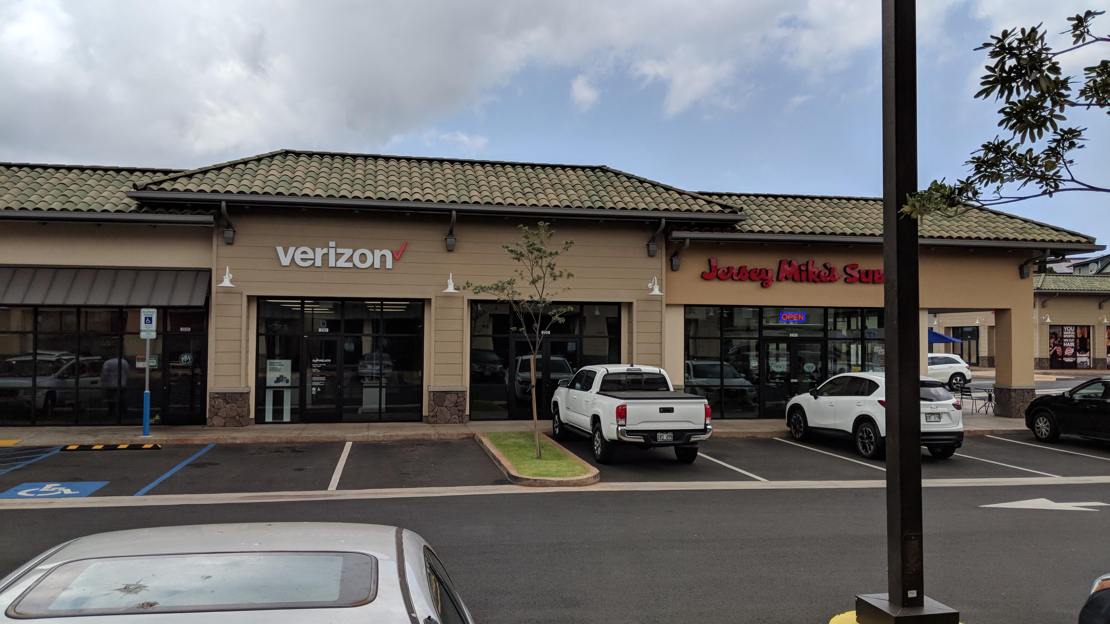 Verizon Authorized Retailer – GoWireless Photo