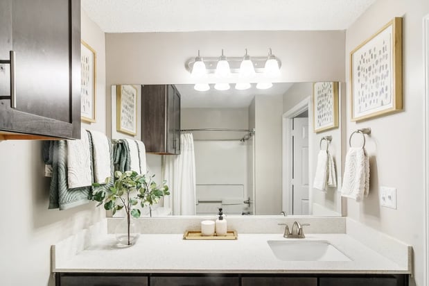 Images Reserve of Jackson Apartment Homes
