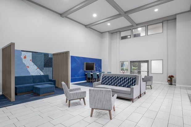 Images Holiday Inn Express & Suites San Dimas by IHG