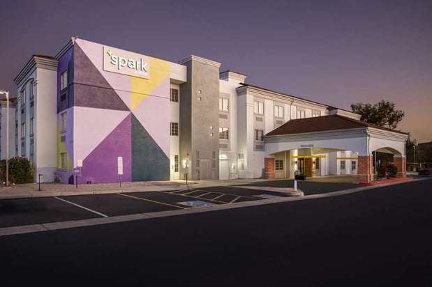 Images Spark by Hilton Glendale Phoenix North