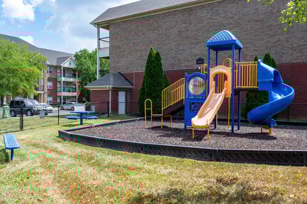 Images Blankenbaker Crossings Apartment Homes