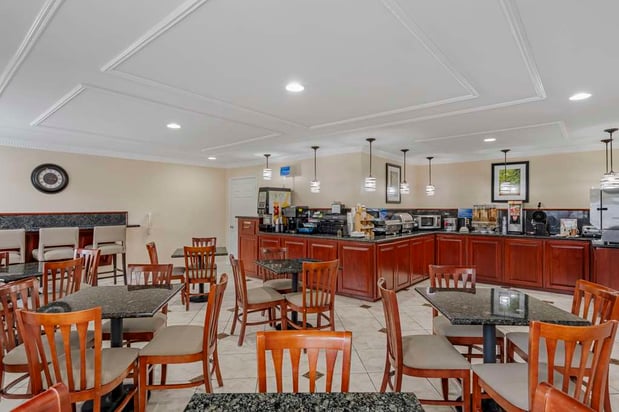 Images Best Western Pineywoods Inn