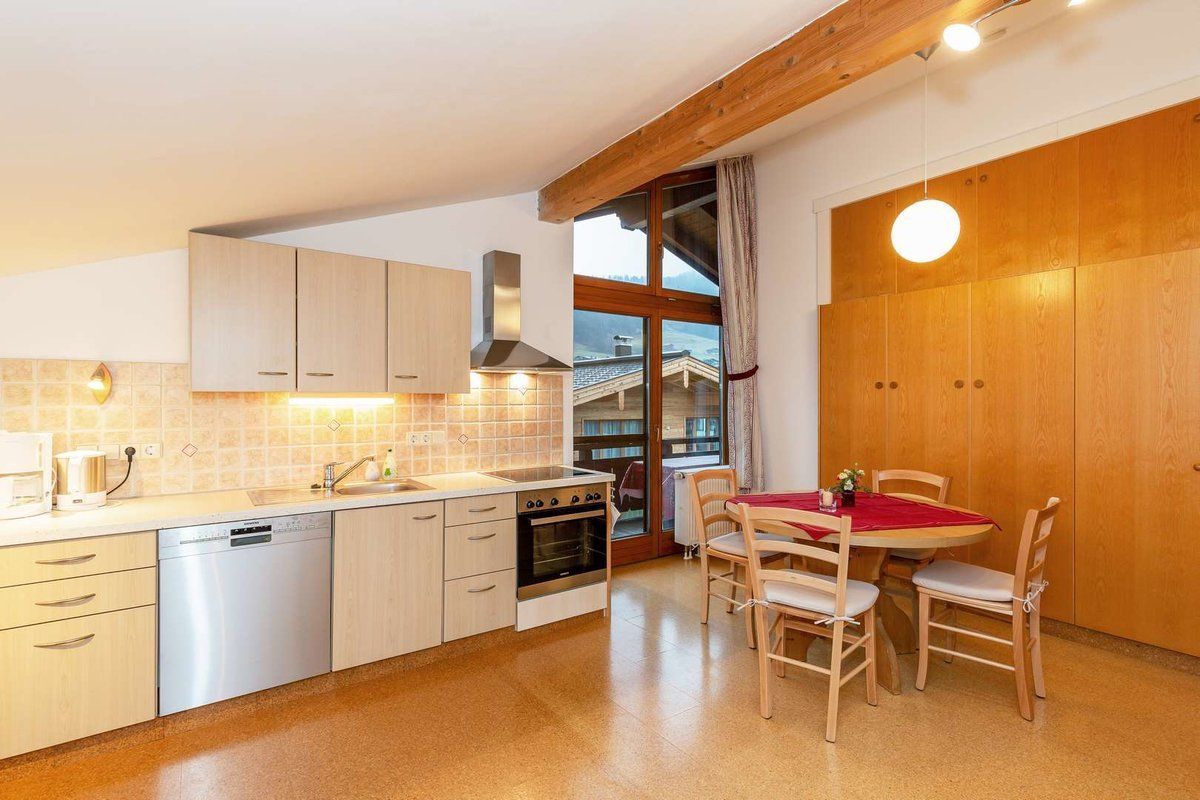 Gästehaus Flora, Dorfstr. 23 in Reit im Winkl