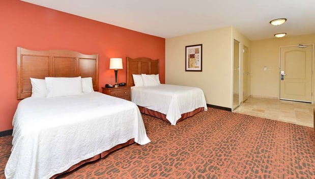 Images Hampton Inn by Hilton Muscatine