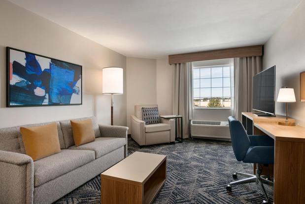 Images Candlewood Suites Fayetteville Fort Bragg by IHG