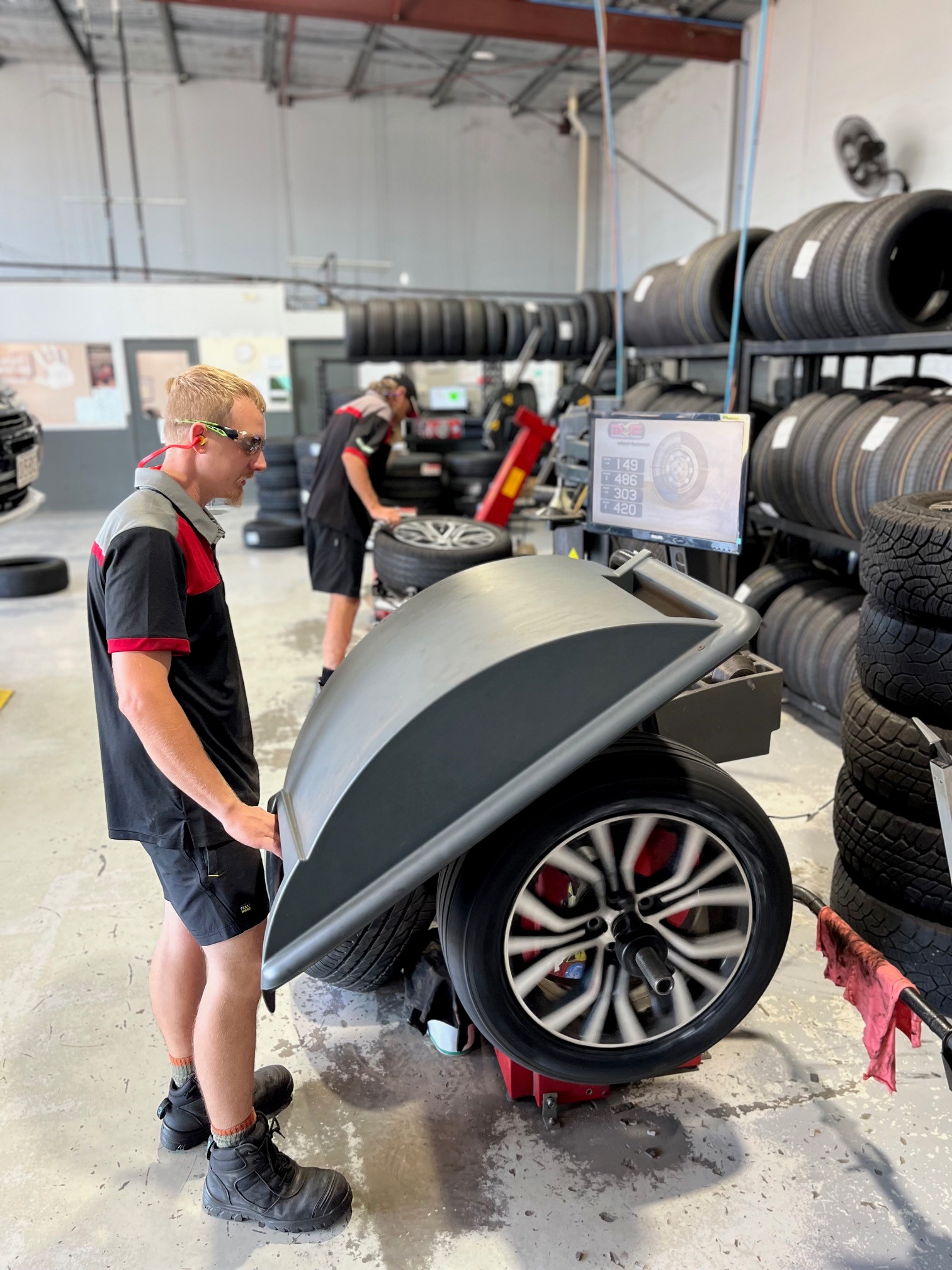 Images Bridgestone Select Tyre & Auto Hervey Bay