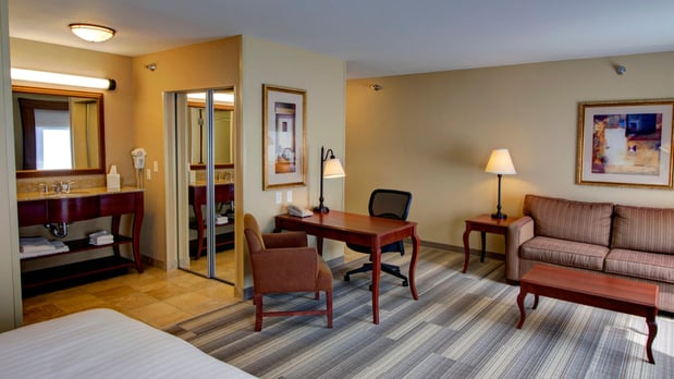 Images Holiday Inn Express & Suites Sioux City - Southern Hills by IHG