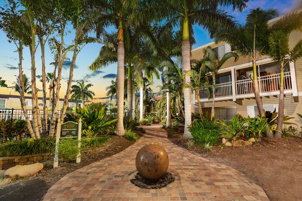 Images Cypress Winds Apartment Homes