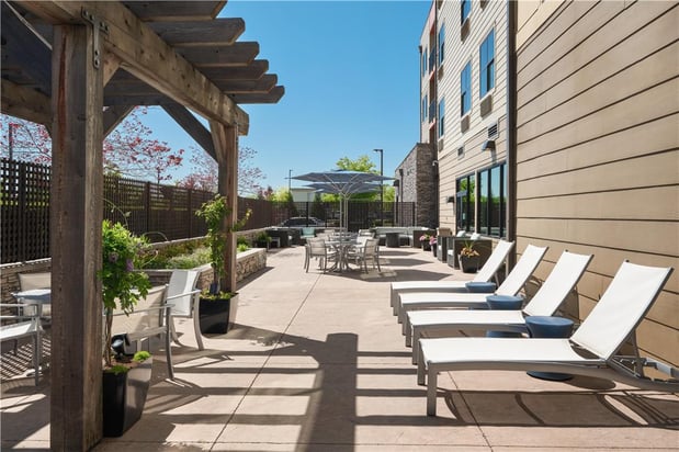 Images Best Western Premier Hotel at Fisher's Landing