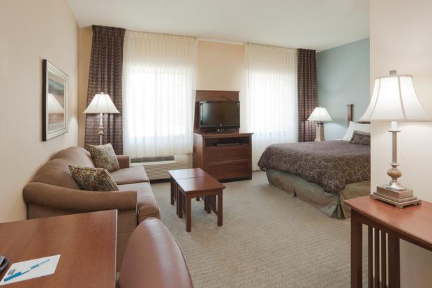 Images Staybridge Suites Lafayette-Airport by IHG