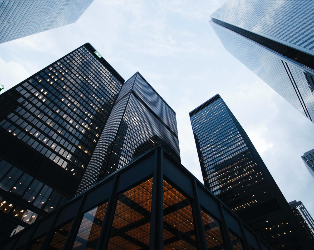 AE FACILITY SERVICES, Am Hanselbrunn 15 in Poing