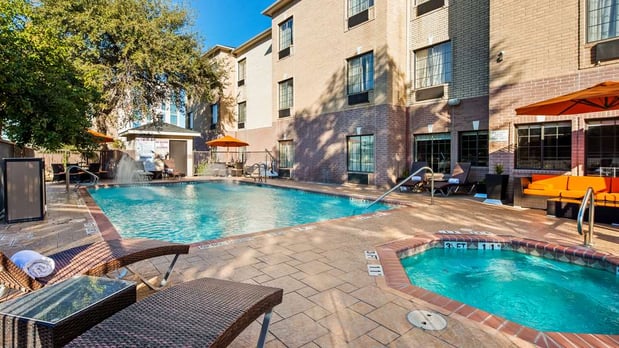 Images Best Western Plus Hill Country Suites
