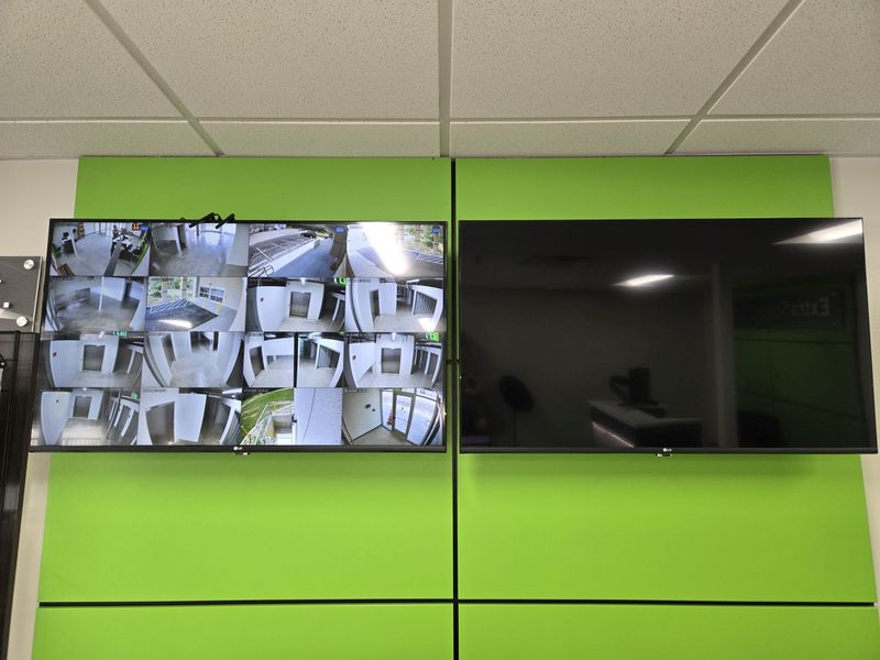 Images Extra Space Storage
