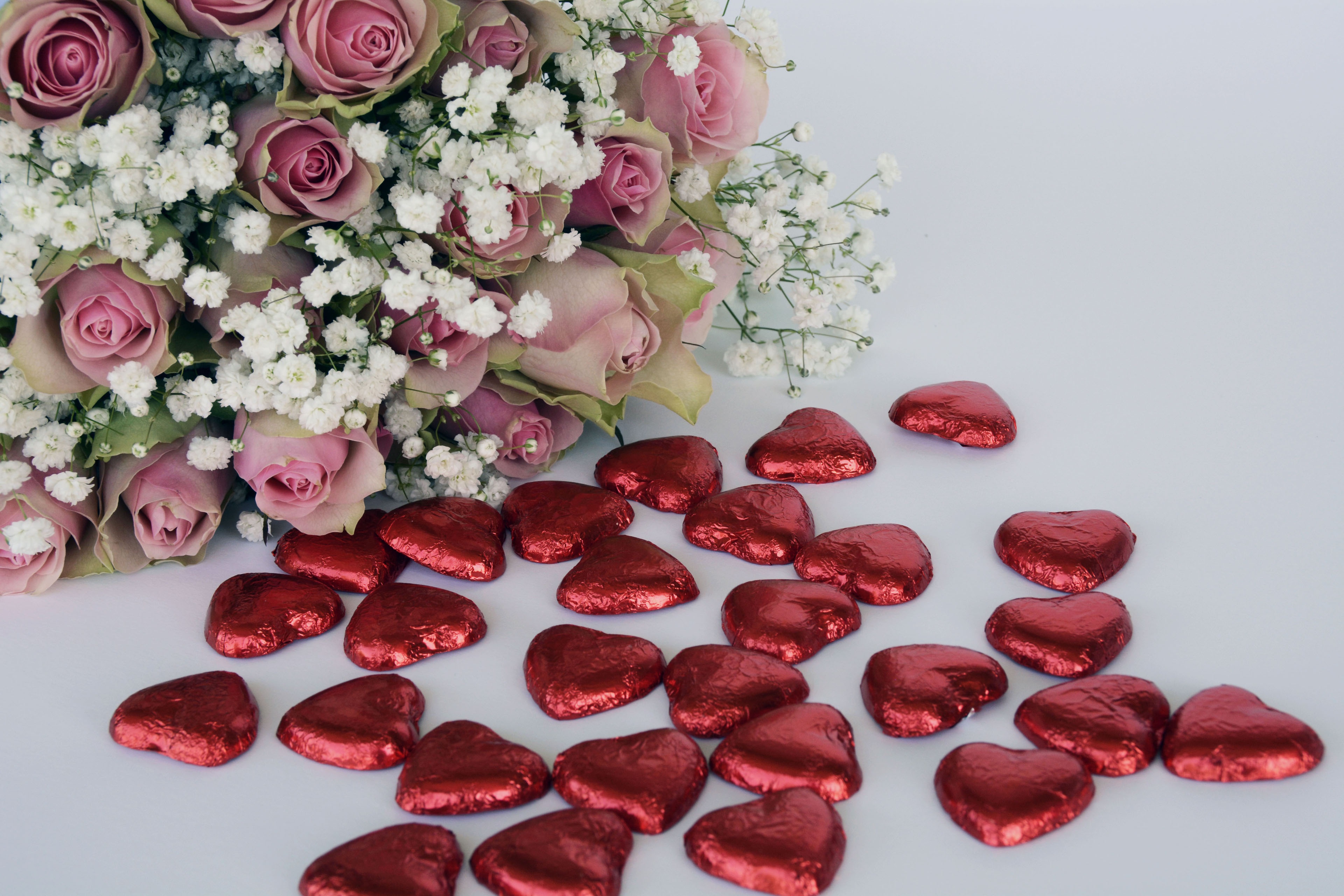 Al Dar Roastery Chocolate & Flowers - Flower Growers/Florists in Dubai (address, schedule, reviews, TEL: 042203...) - Infobel